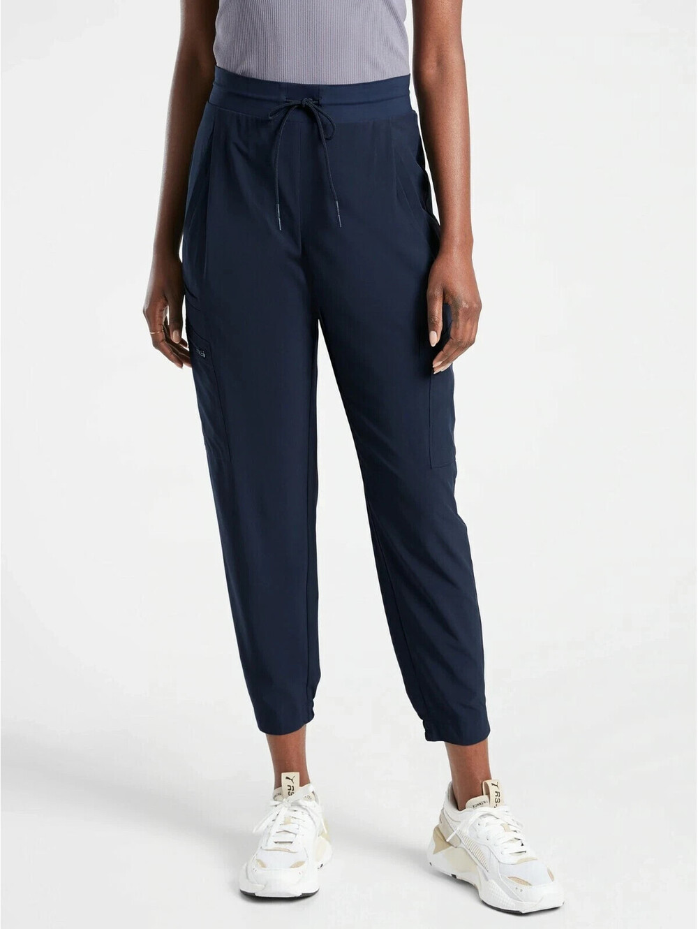 Athleta Go Far Travel Venture Pant Navy Blue Size 8 x 26" Petite 8P / #566665